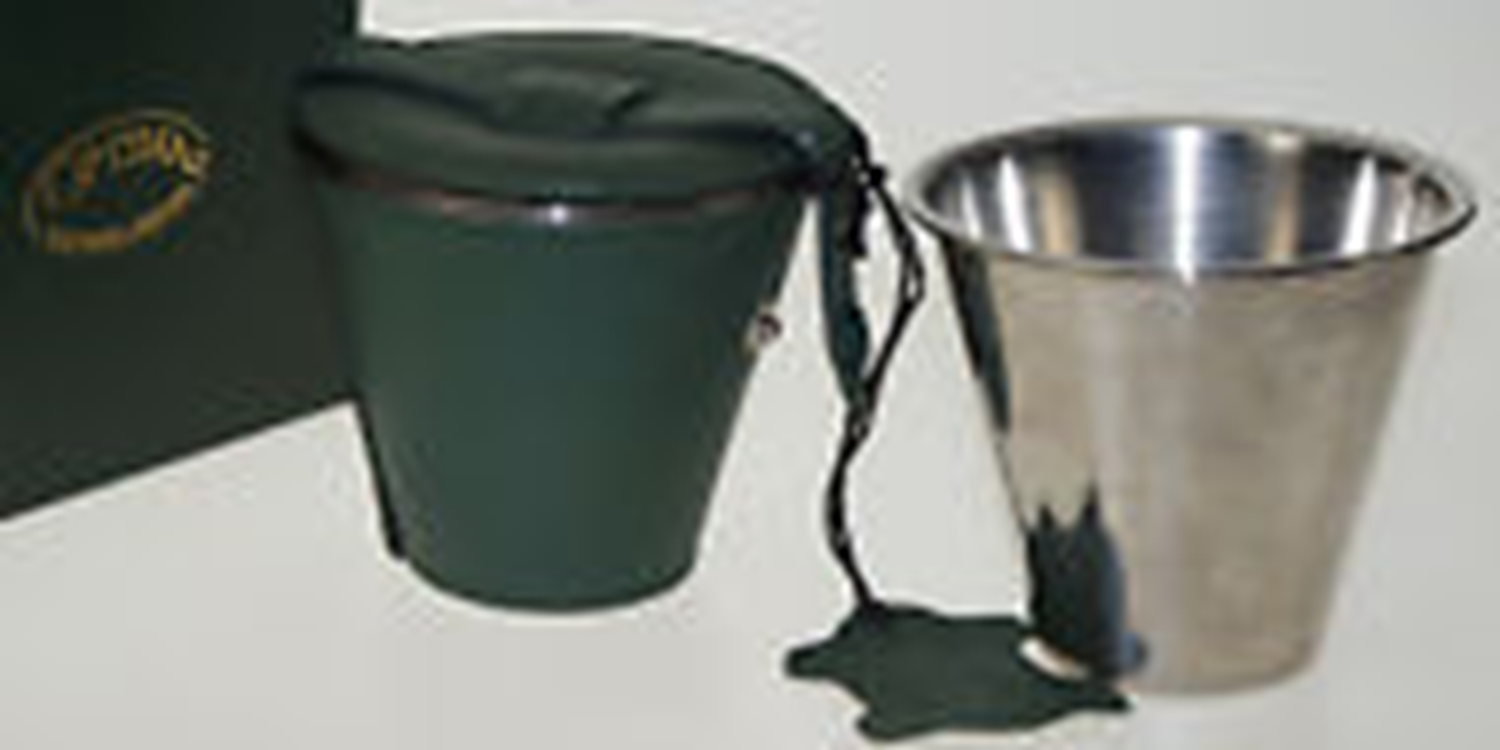 STARWINGS  4 Becher Chromstahl 4cm hoch