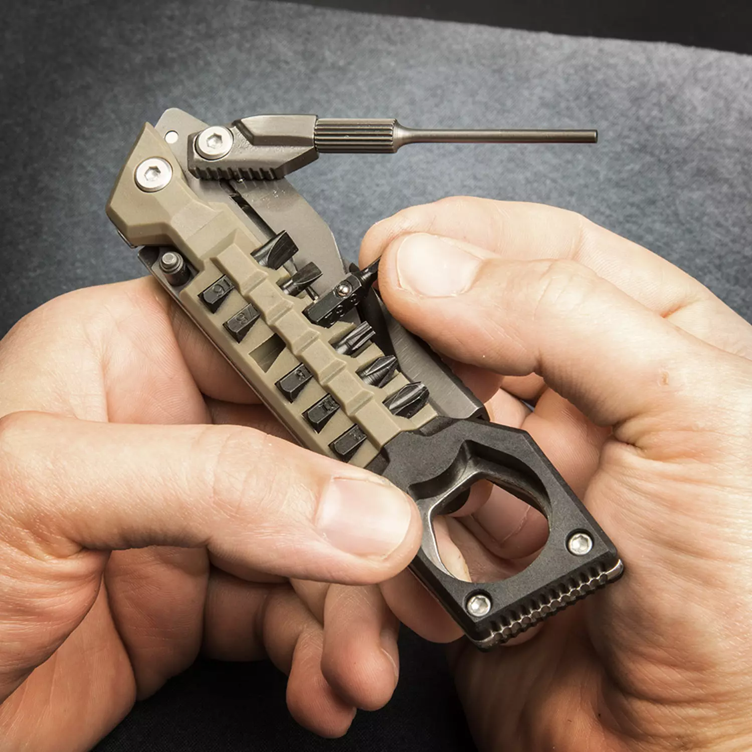 REAL AVID - The Pistol Tool