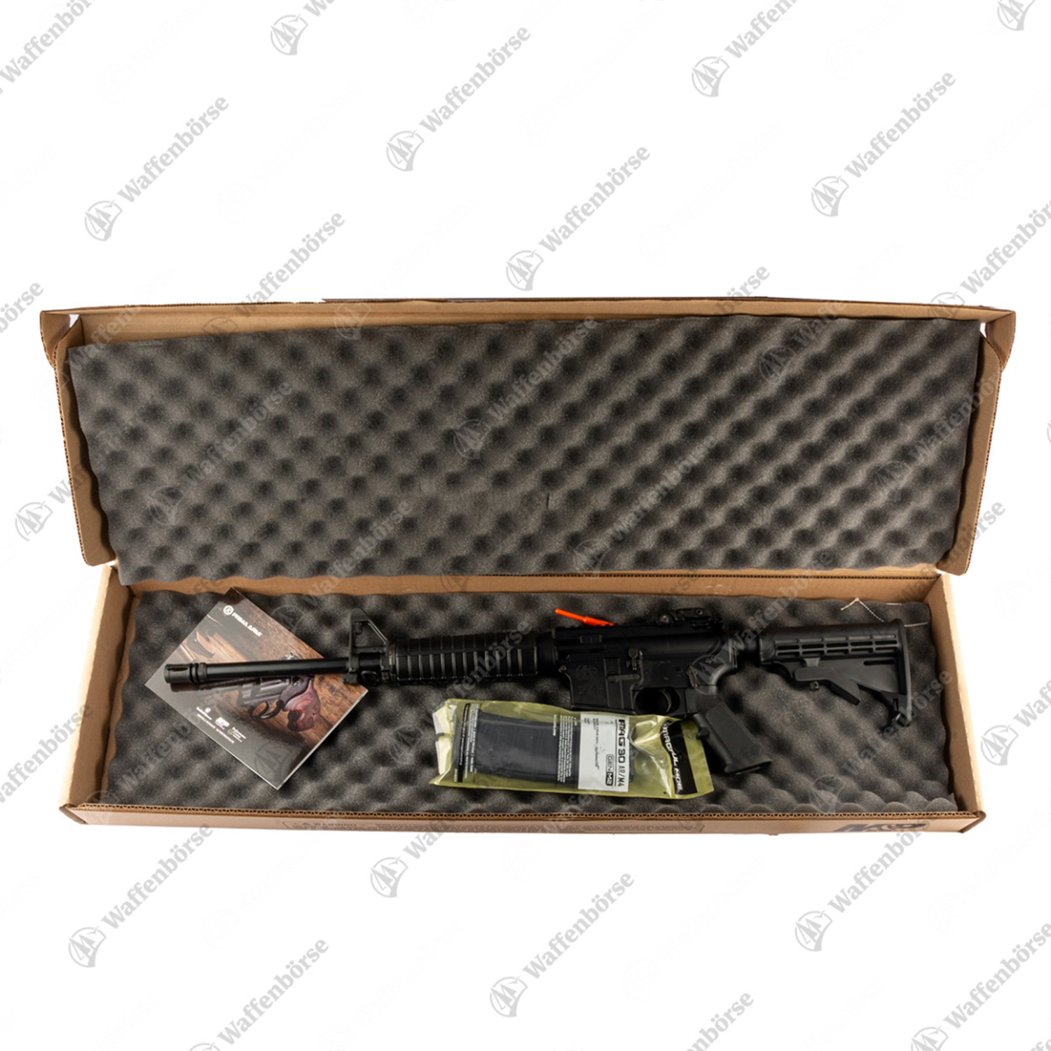 SMITH & WESSON M&P 15 Sport II Halbautomat   . 223 Rem Aktion mit Optik