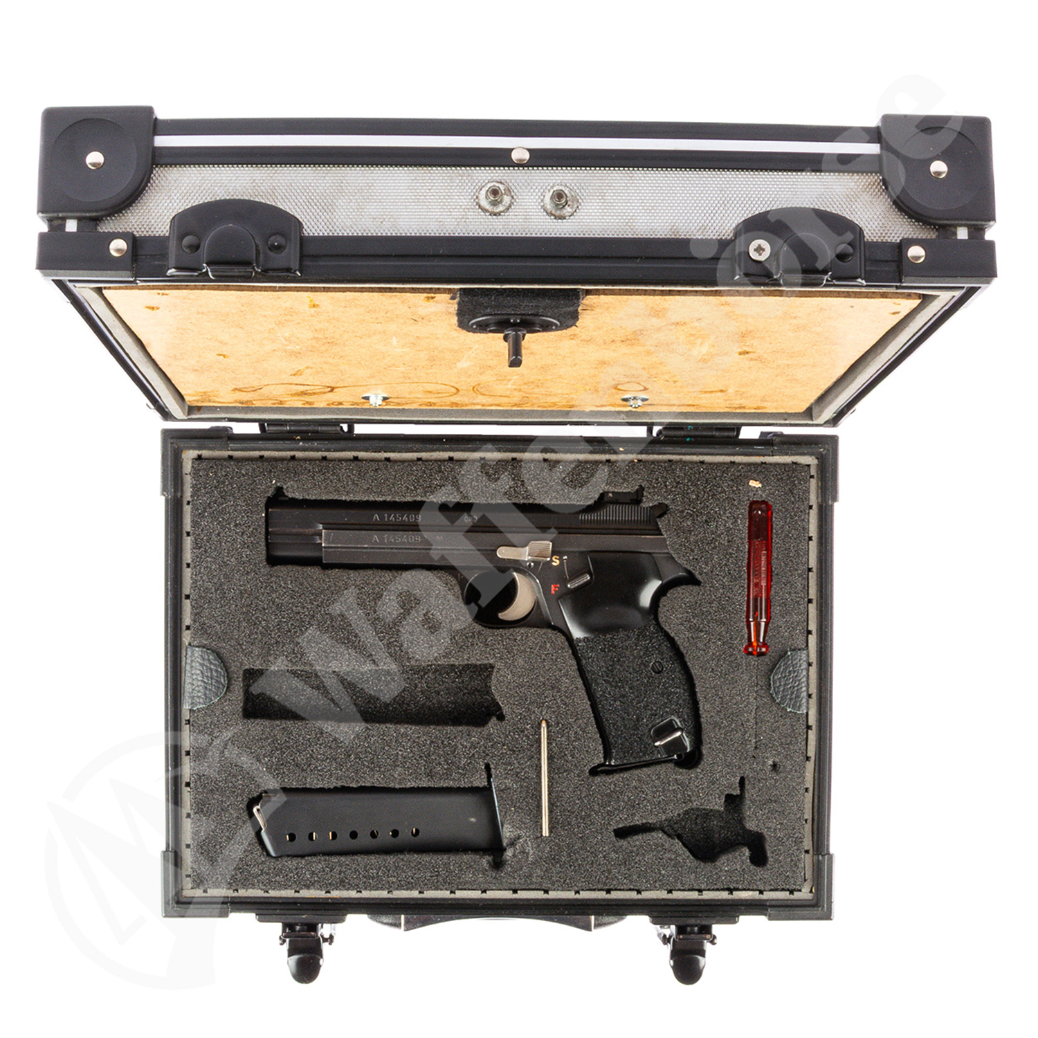 SIG 210 Armee Pistole 9mm para
