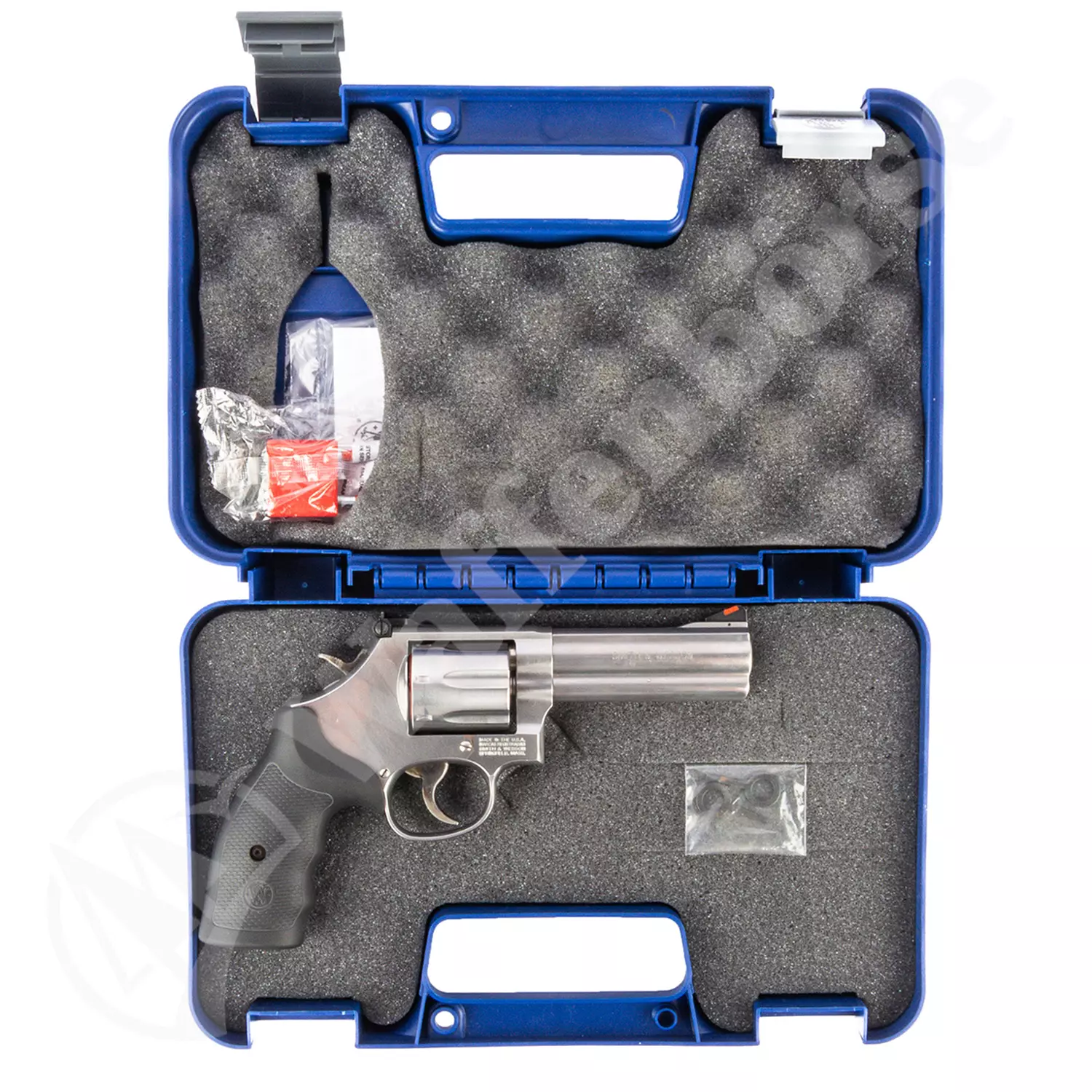 Smith & Wesson Model 686-6 Plus 4