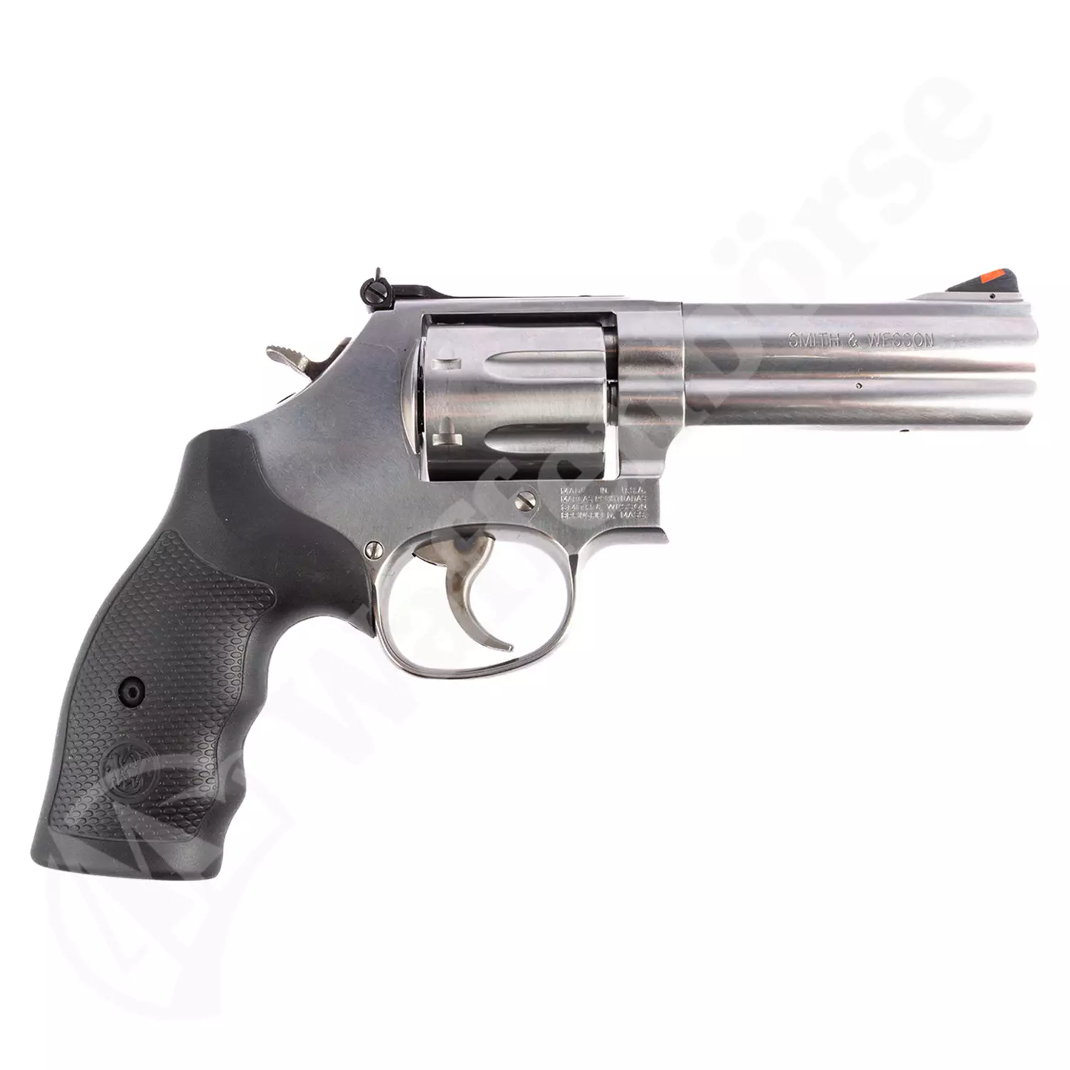 Smith & Wesson Model 686-6 Plus 4