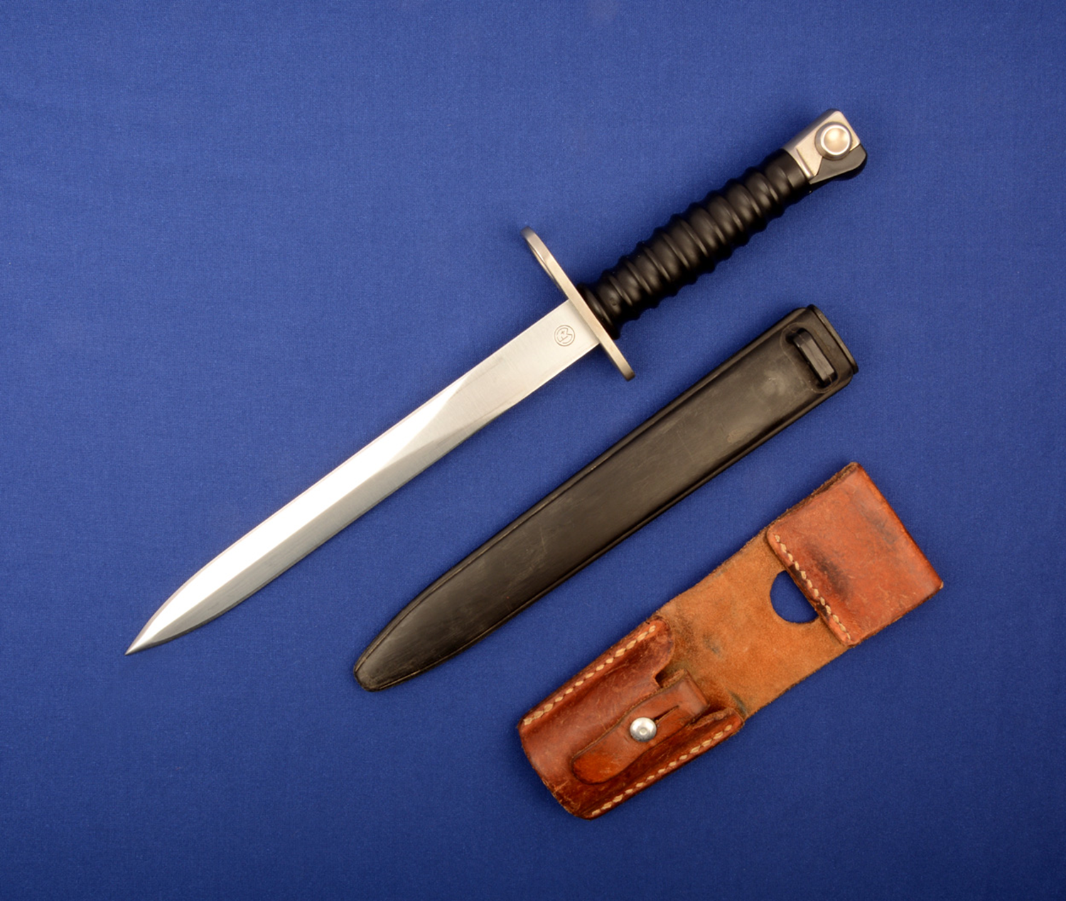 SCHWEIZER ORDONNANZ Dolch - Bajonett für Stgw 57