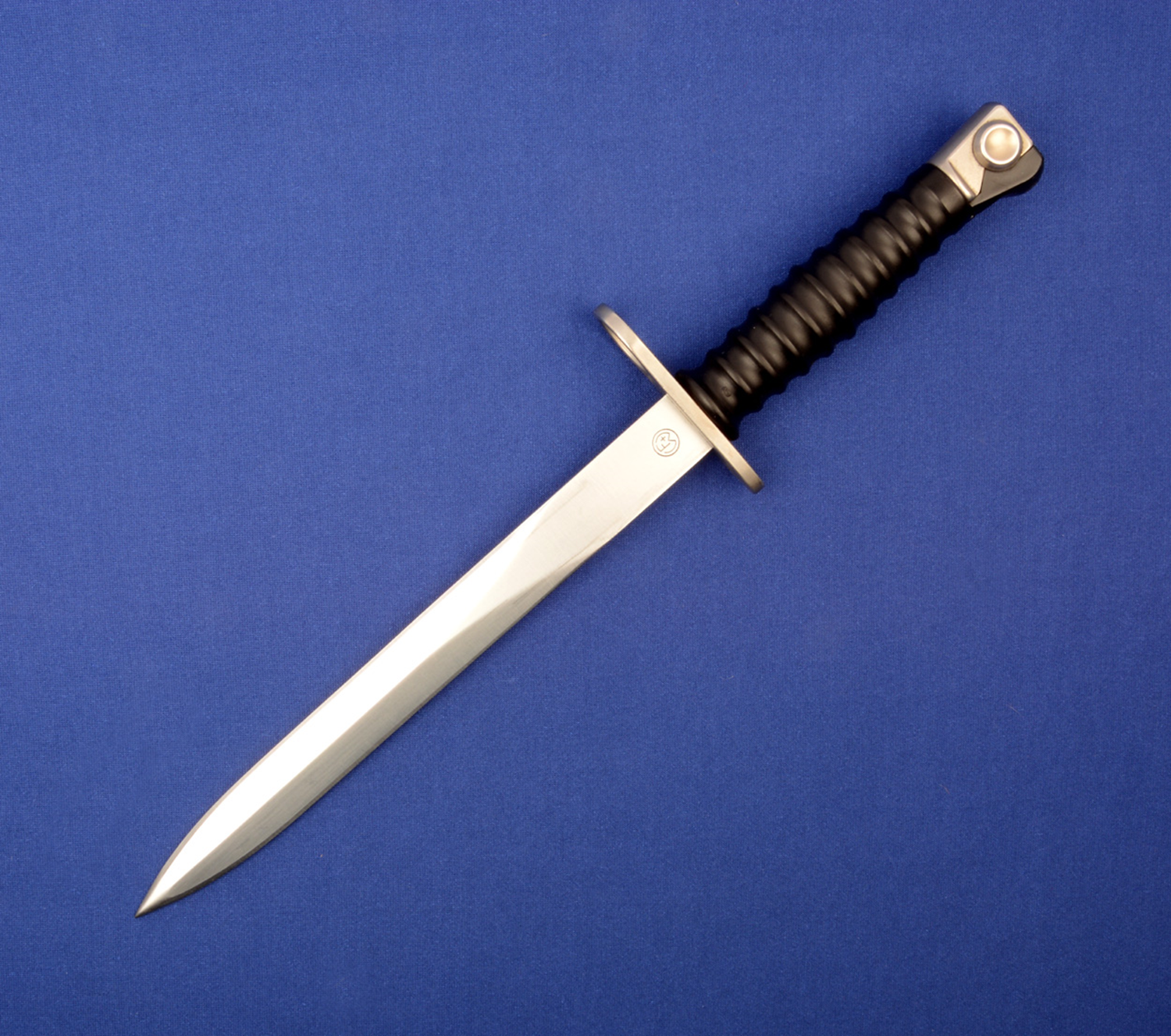 SCHWEIZER ORDONNANZ Dolch - Bajonett für Stgw 57