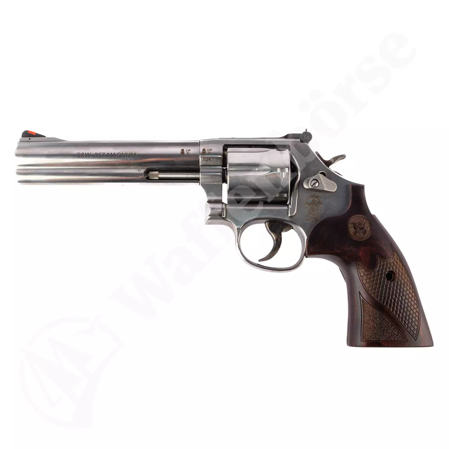 SMITH & WESSON Model 686 Plus Deluxe .357 Magnum