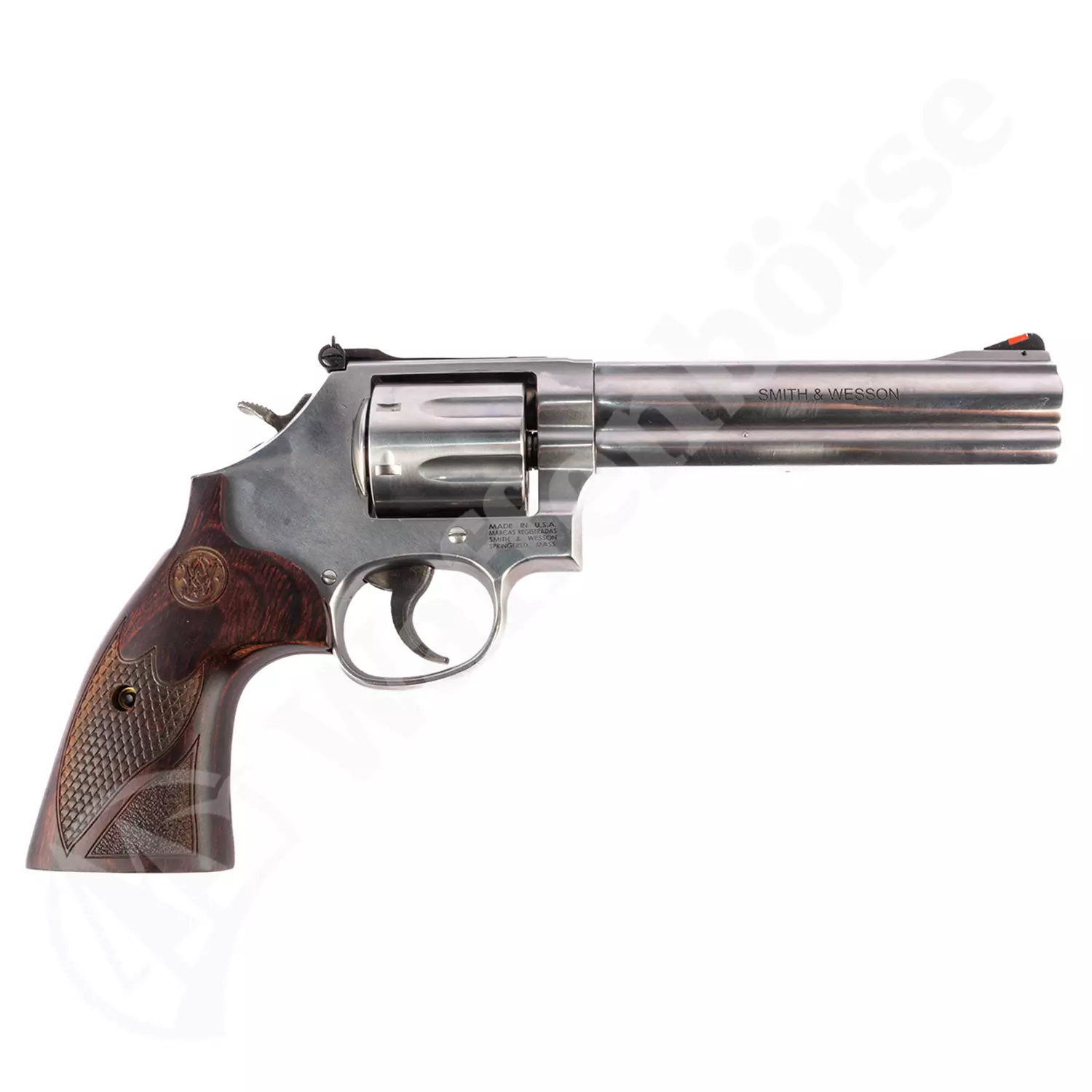 SMITH & WESSON Model 686 Plus Deluxe .357 Magnum