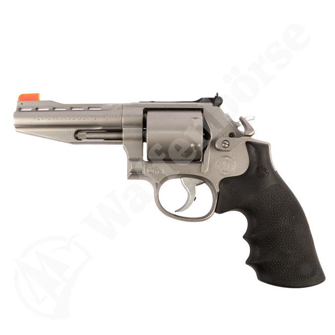 Smith & Wesson 686 PC Performance Center Revolver