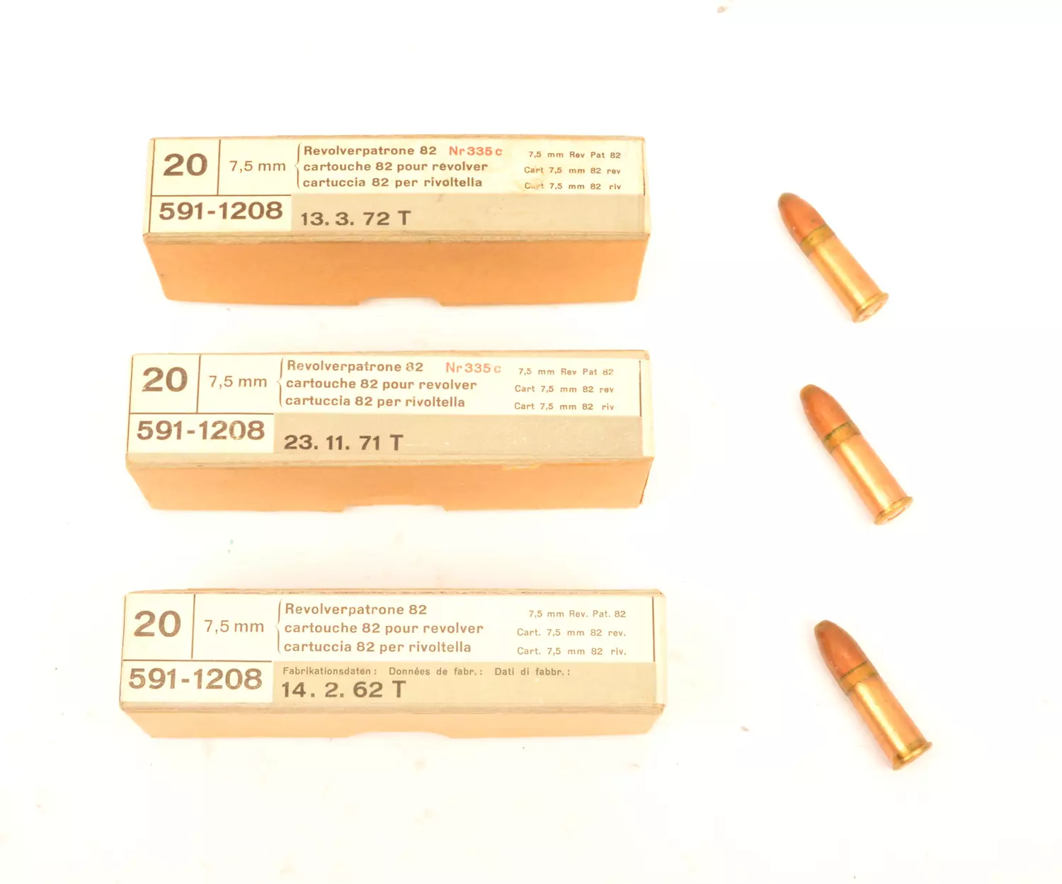 Schweizer Ord. Revolver 82 Patronen  7,5mm Revolver