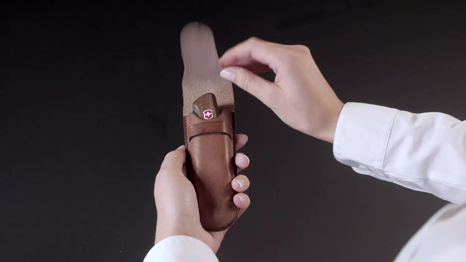 VICTORINOX Wine Master Nussbaumholz