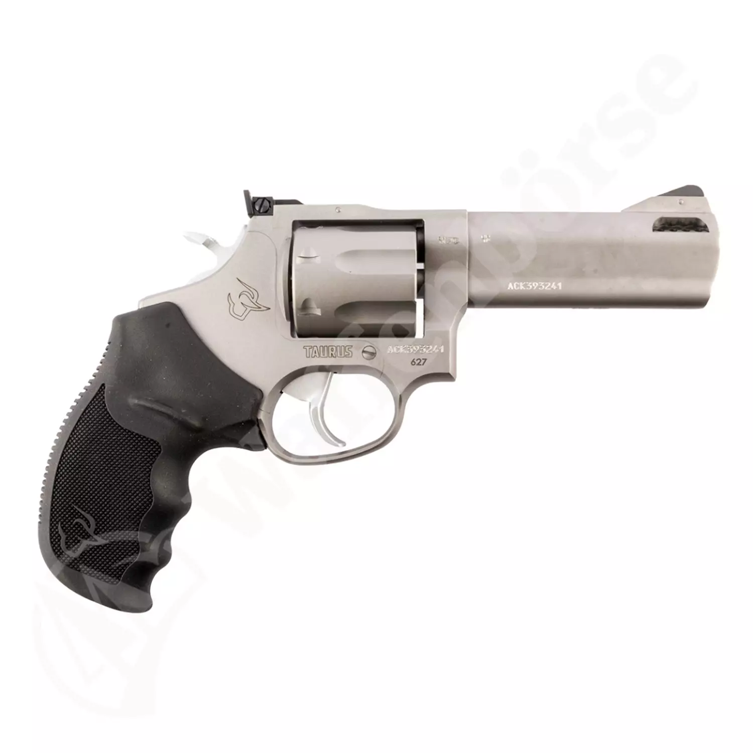 TAURUS Tracker 627 .357 Mag 4