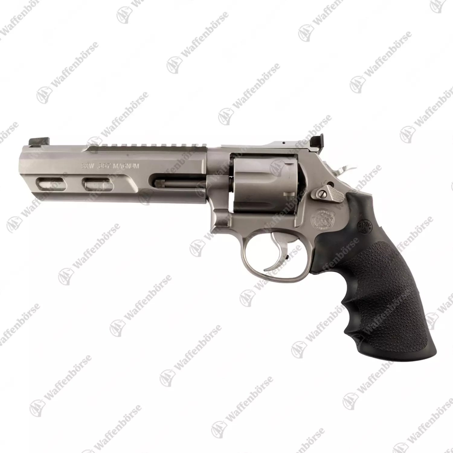 SMITH & WESSON Model 686 Competitor Performance Center 6