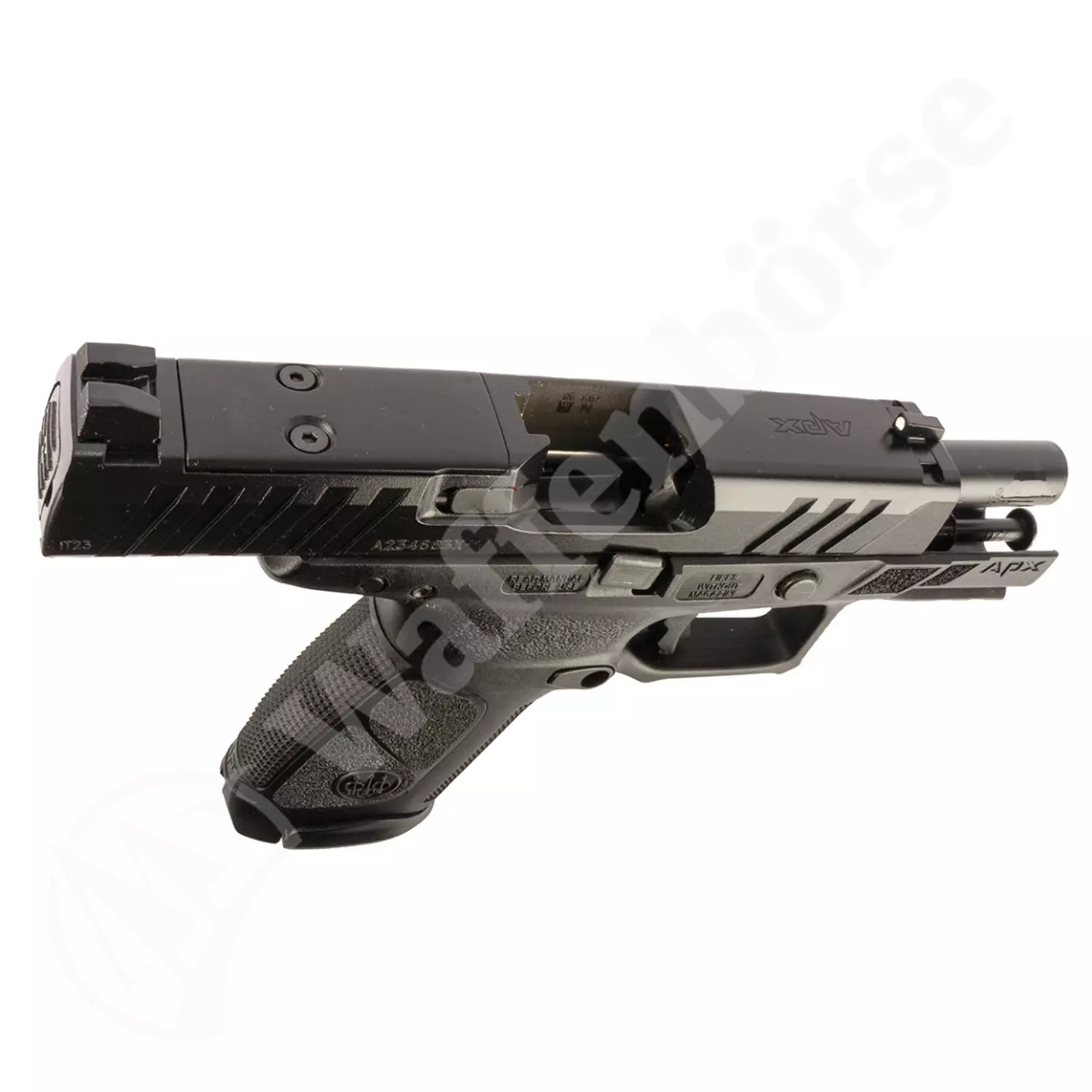 BERETTA  APX  A1 Compact  9mm para