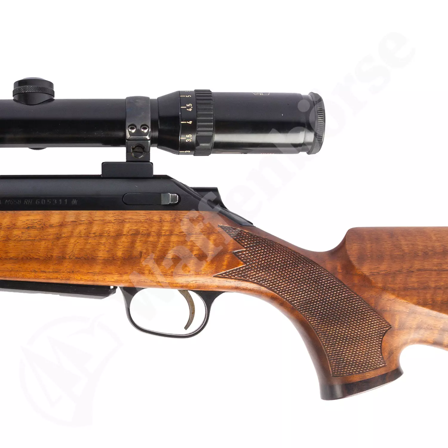 Tikka M658 RH 7x64